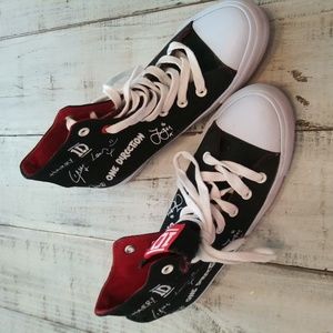 One Direction 1D Signature Black  Hightops Size 9
